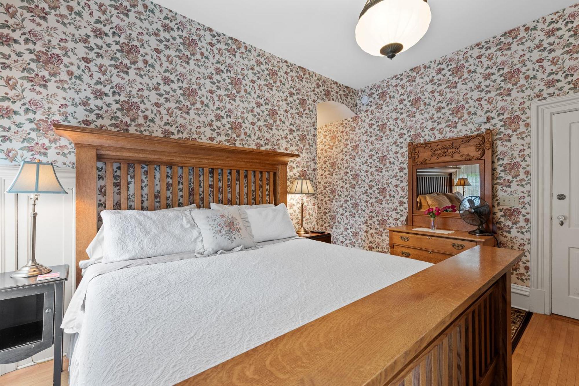 The Foxglove Inn Sturgeon Bay Exteriör bild
